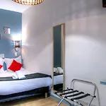 Hotel Les Corps Saints